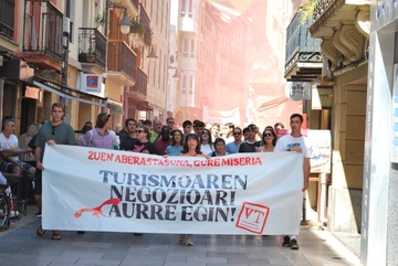 Zarautzen, turismoaren negozioari aurre egitera deitu du Urola Kostako Kontseilu Sozialistak (2)