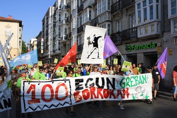 Ehunka lagun mobilizatu dira Gasteizko lorezainen alde (2)
