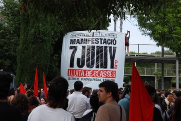 OJS erreakzioaren eta faxismoaren aurka mobilizatu da Badalonan (11)