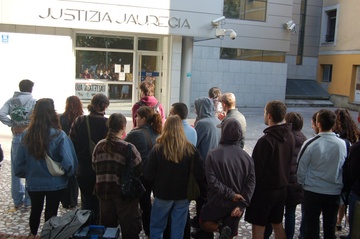 Sententziaren zain, erresistentzia antolatzera deitu du Zornotzako Matrailu Gaztetxeak (1)