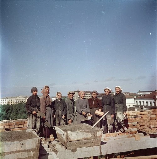 605b645dc384b.Elkarrizketa_04.jpg