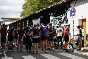 Milaka gazte batu dira Elizondon bigarren egunez, sozialismoaren alde indarrak batzeko (19)