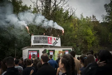 "Sozialismoaren proiektu historikoa gorpuztera goaz" (13)