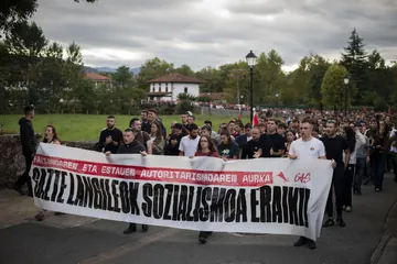 "Sozialismoaren proiektu historikoa gorpuztera goaz" (11)