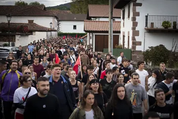 "Sozialismoaren proiektu historikoa gorpuztera goaz" (6)