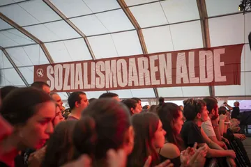 "Sozialismoaren proiektu historikoa gorpuztera goaz" (20)
