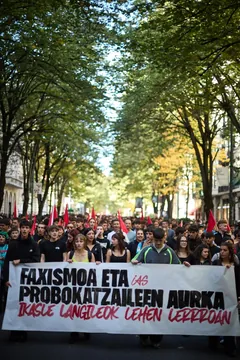 Azken urteetako ikasle-mobilizaziorik handienetakoa Bilbon, faxismoaren aurka (2)