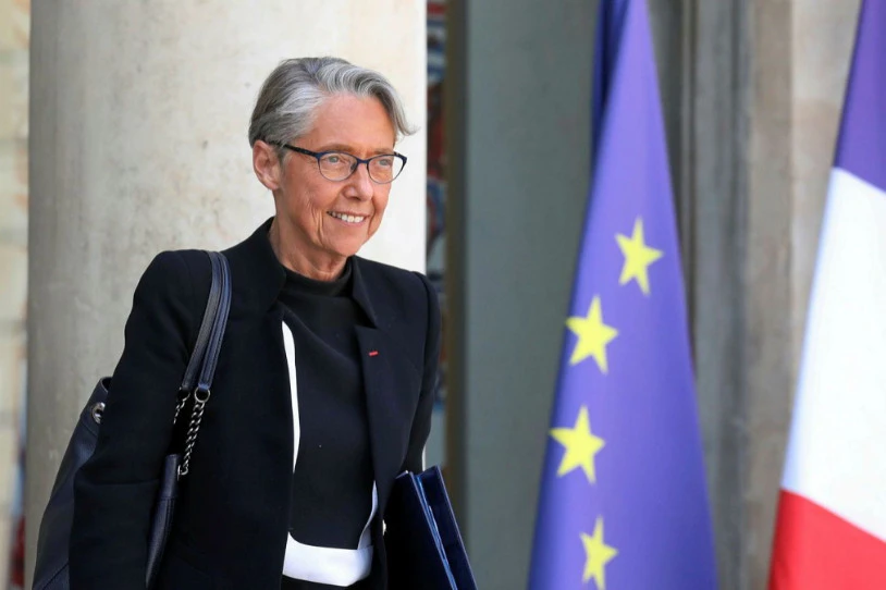 Erretiroa hartzeko adina 64 urtera atzeratu nahi du Frantziako Gobernuak
