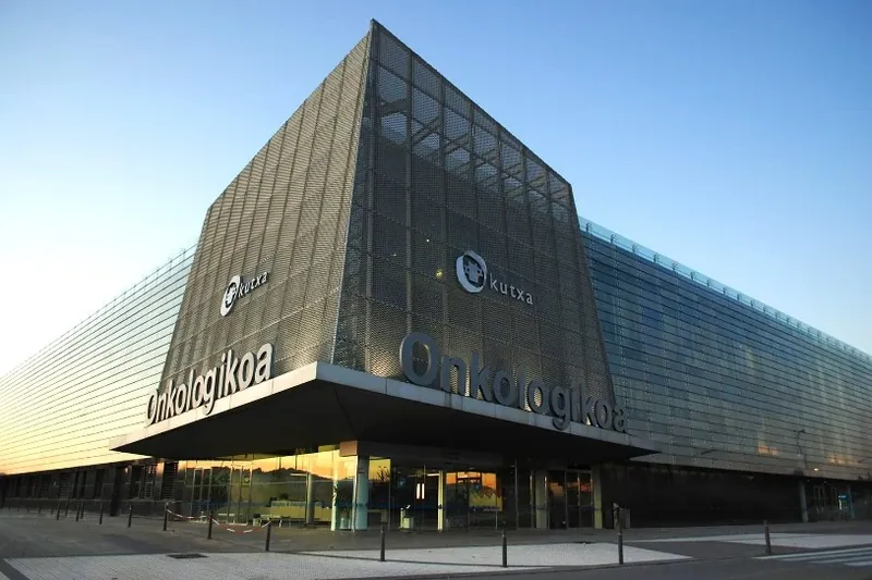 Donostiako Onkologikoko garbitzaileek grebara joko dute