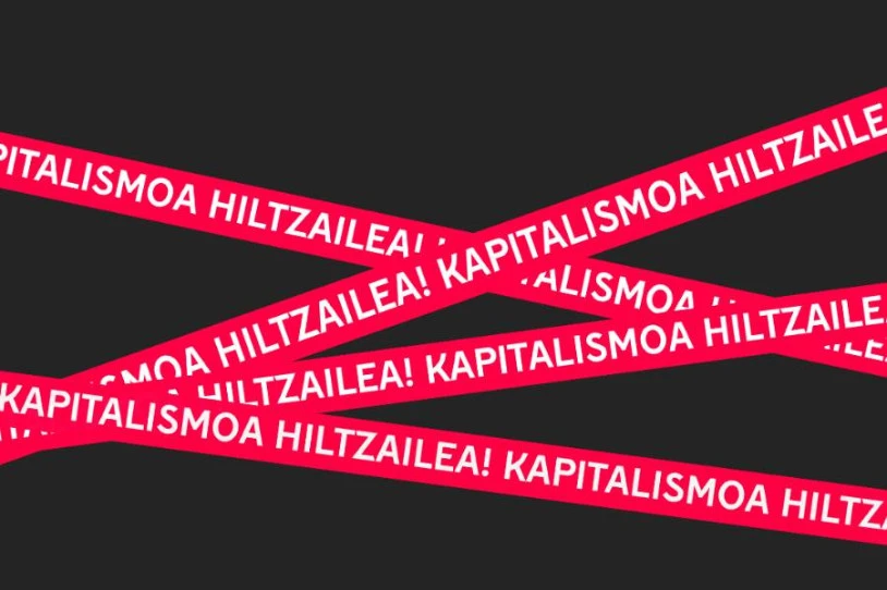 Langile bat hil da Donostian, altuera batetik amilduta