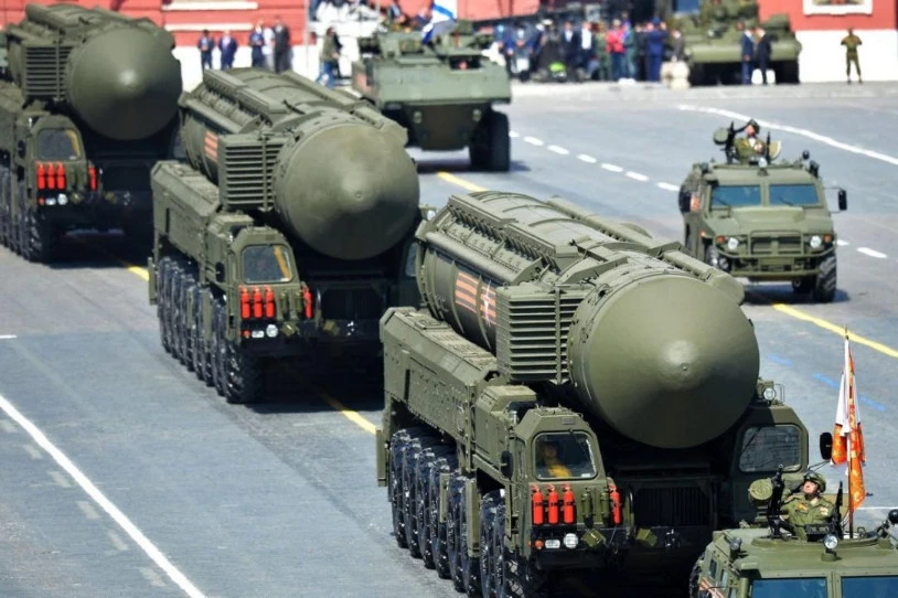 Bielorrusian arma nuklearrak hedatuko dituela esan du Errusiak