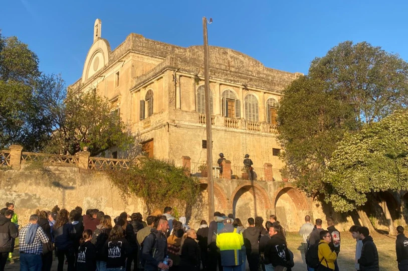 La Gaietana espazioa hustu du poliziak Bartzelonan