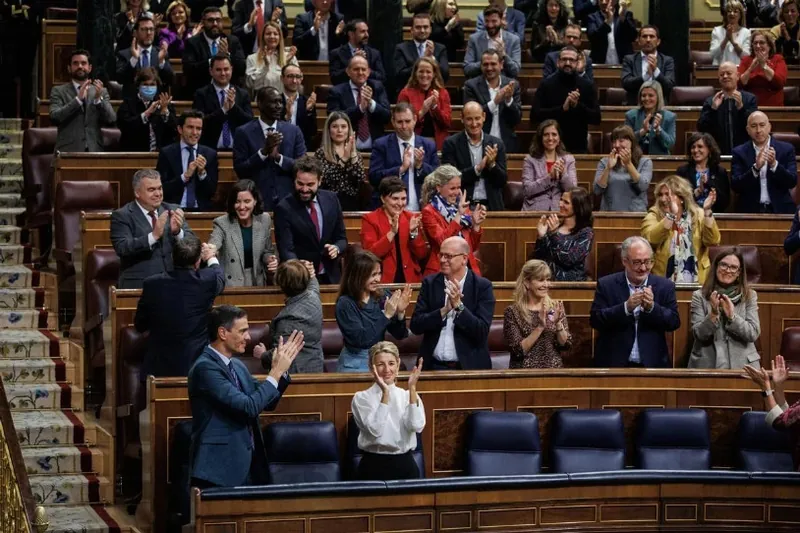 "Etxebizitza Legearen fartsa elektoralaren" kontra, protestara deitu dute Euskal Herriko Kontseilu Sozialistetako Etxebizitza Sindikatuek