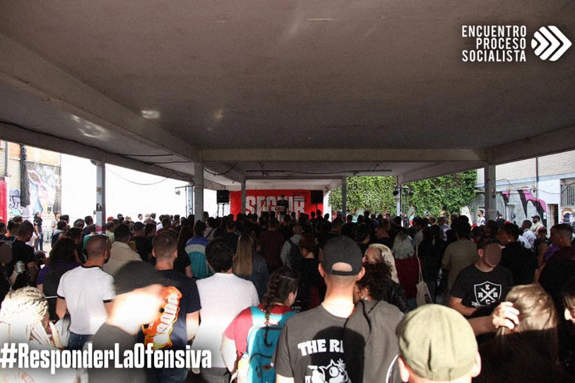 Jende ugari elkartu da Madrilen, Prozesu Sozialistaren aldeko Elkargunearen jardunaldian