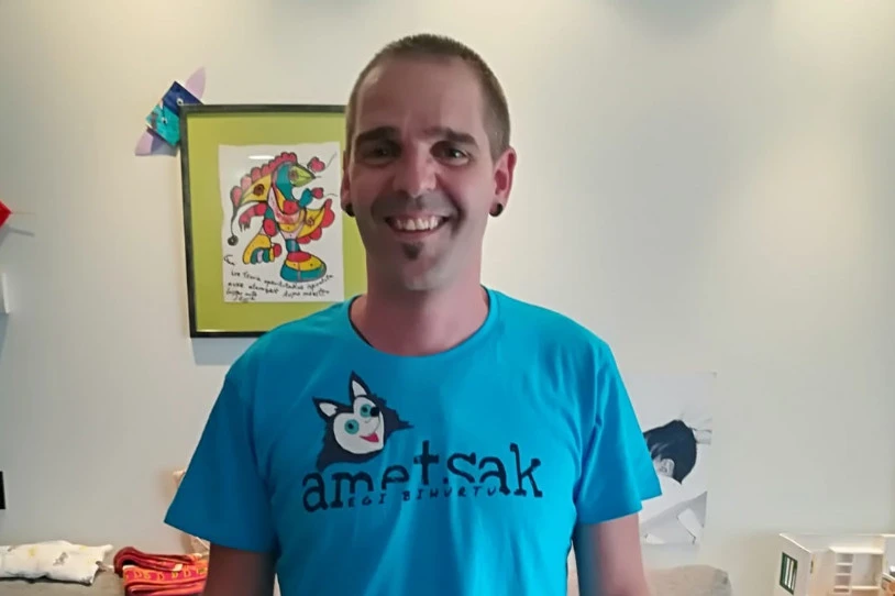 "Hausturan mantentzen garenok, aurreko borroka fasearen errautsetatik berpiztu eta birkokatze lanetan ari gara"