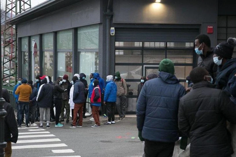 Jaiegun gehiago polizia-agenteentzat, Irungo mugan pertsona migratzaileak atxilotzeagatik