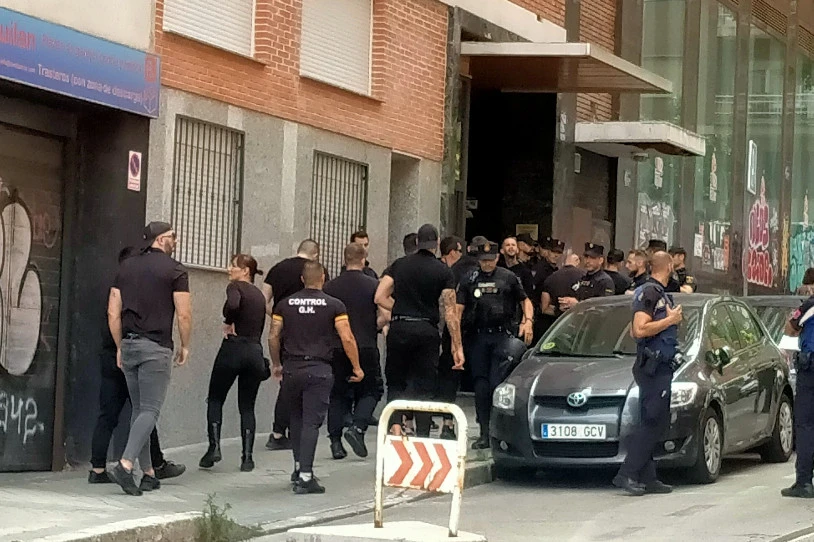 Madrilgo La Enredadera husten saiatu da GH Desocupaciones enpresa