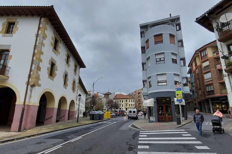 Bermeon ere sexu-erasoa egin zioten emakume bati aurreko asteburuan
