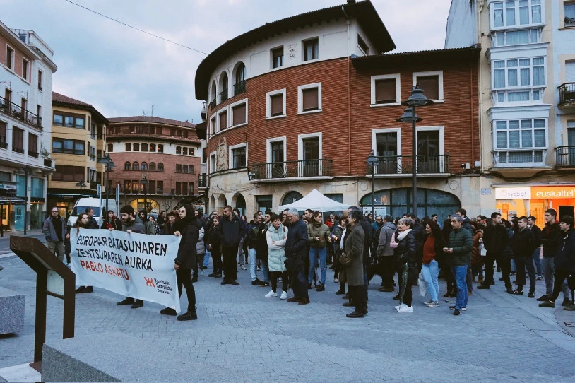 Pablo Gonzalezi zuzendutako gutunak, trabatuta