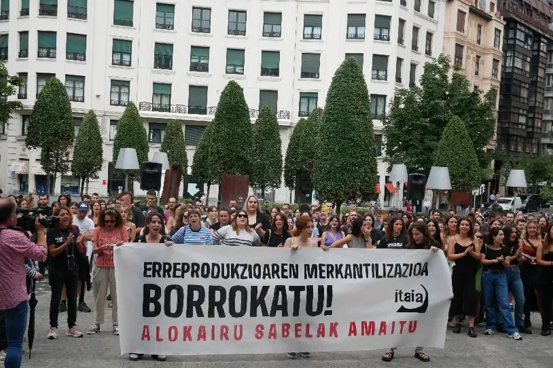 Alokairu sabelen eta erreprodukzioaren merkantilizazioaren kontra mobilizatu da Itaia
