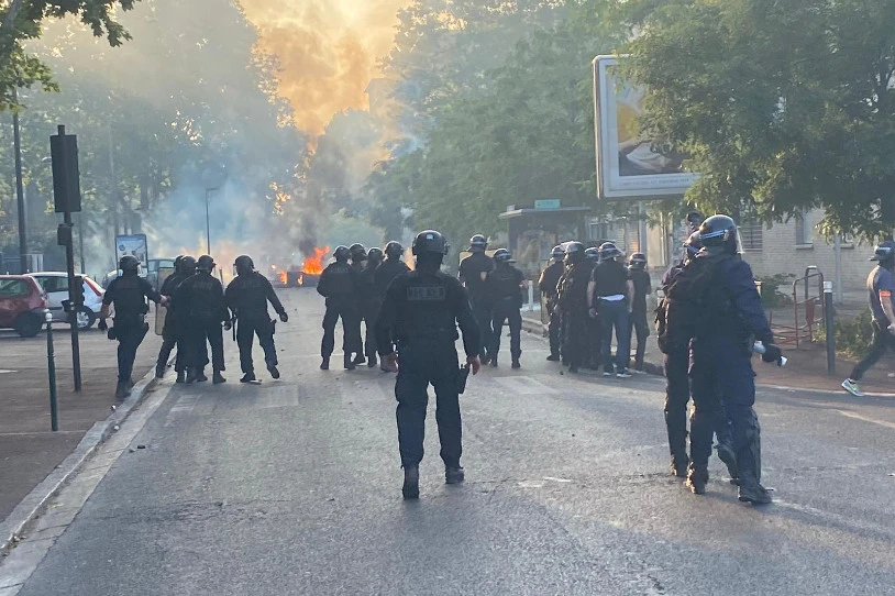 600 lagun kartzelaratu dituzte momentuz Frantzian, azken protestei lotuta