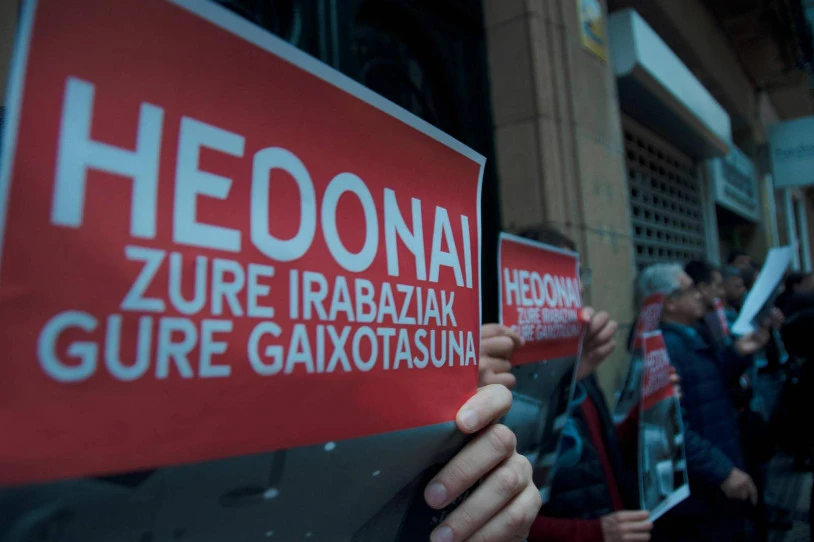 Lan-gatazka bat irabazi du Donostiako Laneko Autodefentsa Sareak, T5 pentsioan