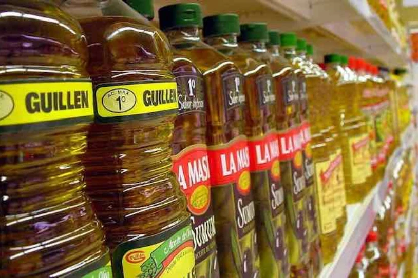 Dendaren arabera, oliba-olio berdinak %45 gehiago balio dezake Espainiako Estatuan