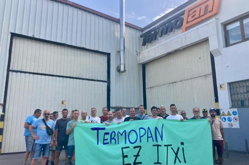 Mungiako Termopan enpresa itxi nahi dute