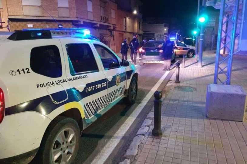 Valentziako bi poliziak haien aurkako eraso bat asmatu zutela frogatu dute