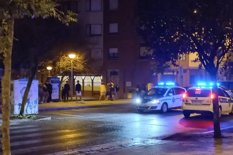 Basauriko sanmigeletan txosnagunean izan den jazarpen poliziala salatu dute