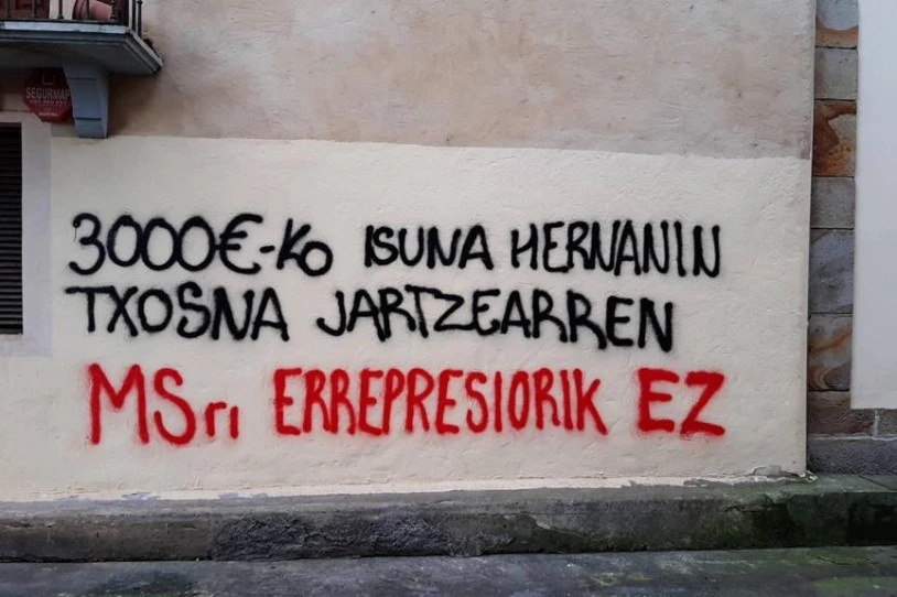Hernaniko Udalak beste isun bat jarri dio Mugimendu Sozialistari, txosna ipintzeagatik
