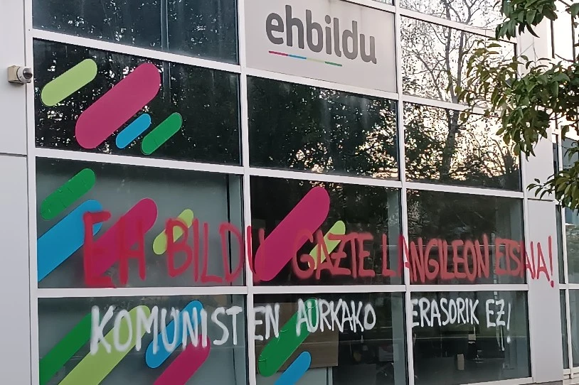 EH Bildu seinalatu dute hainbat hiriburutan, Gazte Topagune Sozialistari jarritako debeku politikoagatik
