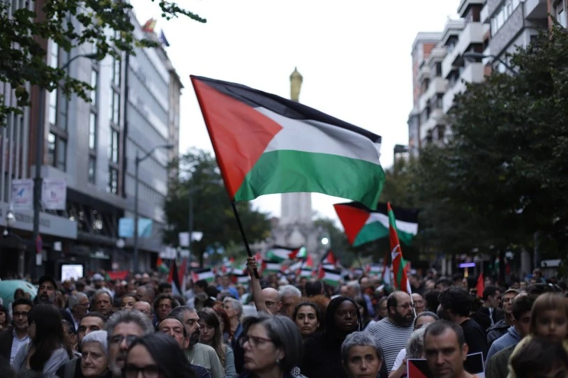 Palestinar erresistentziaren alde eta sionismoaren kontra, kaleak hartu dituzte Bilbon