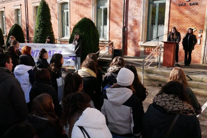 Azaroaren 23an eta 24an, indarkeria matxistaren kontrako hamaika mobilizazio izango dira ikastetxeetan eta campusetan