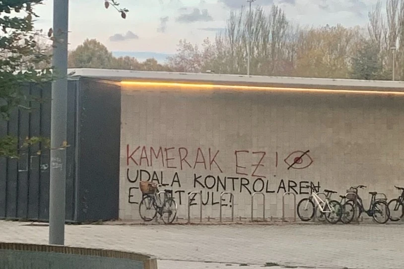 Gasteizko Udala eta Electro Alavesa enpresa markatu dituzte, areagotzen ari den kontrol sozialaren erantzule gisa