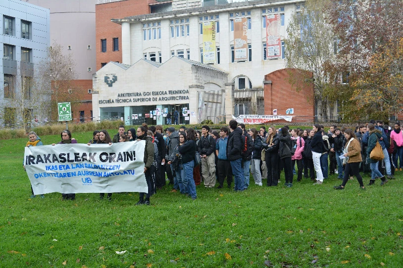Irakasle falta salatu dute Ibaetako Magisteritza Fakultatean, UIBk deituta