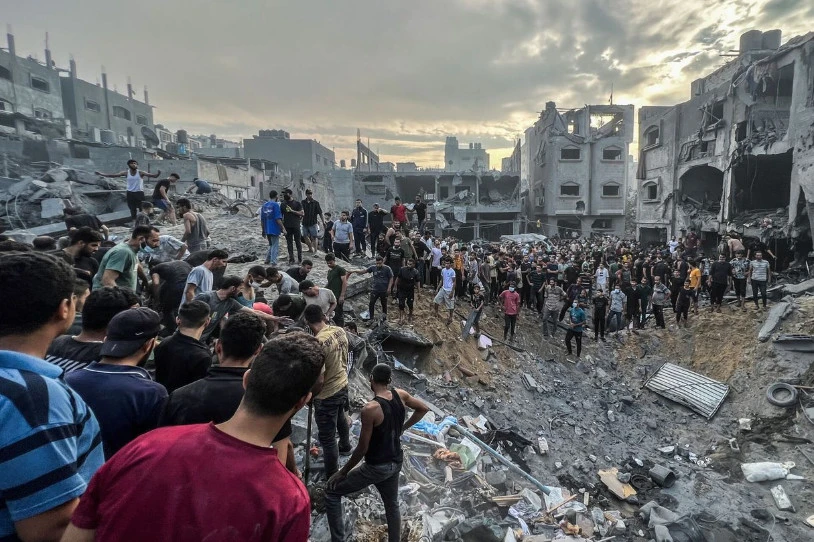 Gazan eraso masiboei berrekin diete sionistek, eta 15.000 palestinar baino gehiago erail dituzte jada