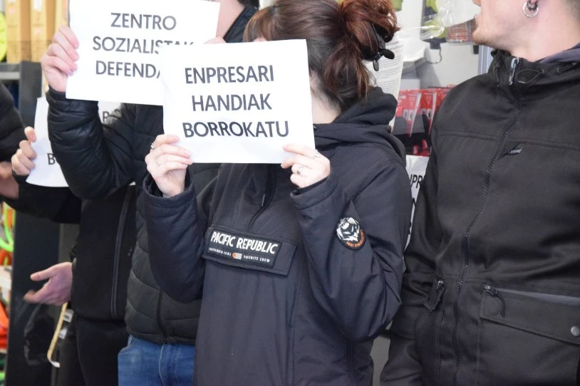 Bihar izango dira Goierriko Zentro Sozialistaren eta Zestoako Gaztetxearen kontrako epaiketak