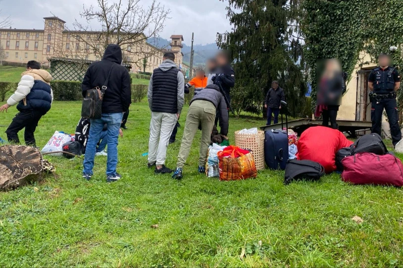 Tolosan hainbat pertsona etxegabetu dituzte udalak eta Ertzaintzak, elkarlanean