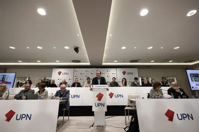 Bi dira, terrorismoa goratzea leporatuta, Nafarroan atxilotutako lagunak