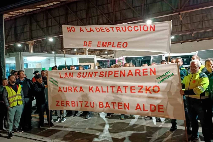 Greba mugagabera joko dute bihar Tuvisako langileek