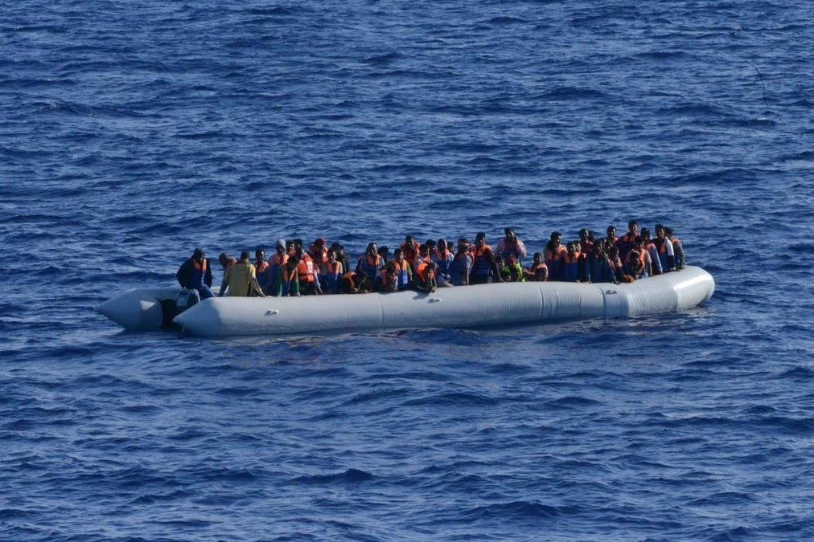 60 lagun hil dira Mediterraneoan, Libiatik Italiara iristeko ahaleginean