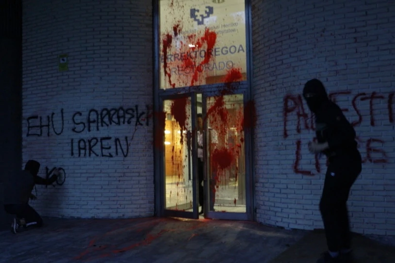 EHUk Zibersegurtasun Katedra gelditu behar izan du