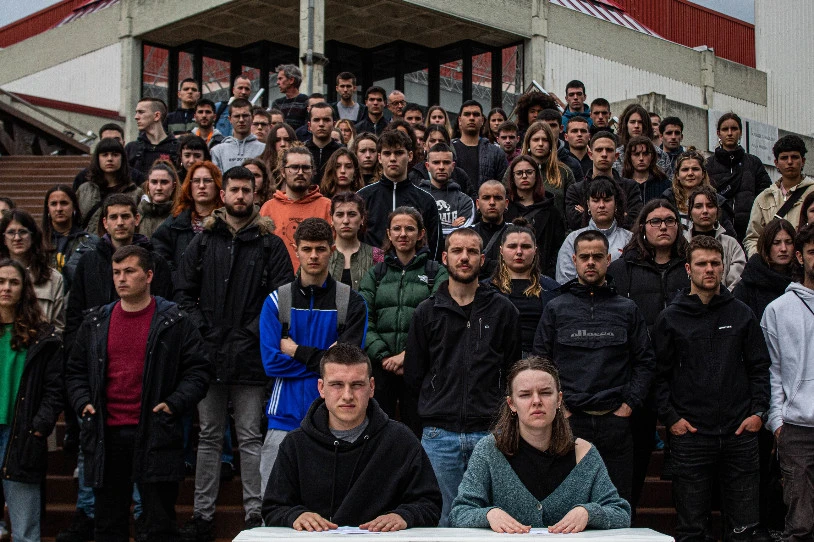 EHUko 6.000 kidek babestu dute unibertsitate eredu polizialaren kontrako kanpaina