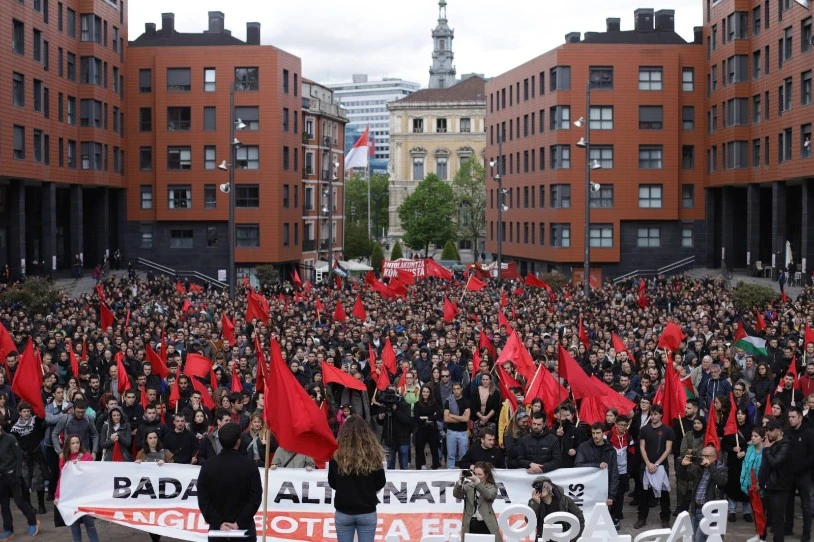 Gerraren eta austeritatearen aurka, nazioarteko langile boterea eraikitzera deitu du EHKSk Maiatzaren Lehenean