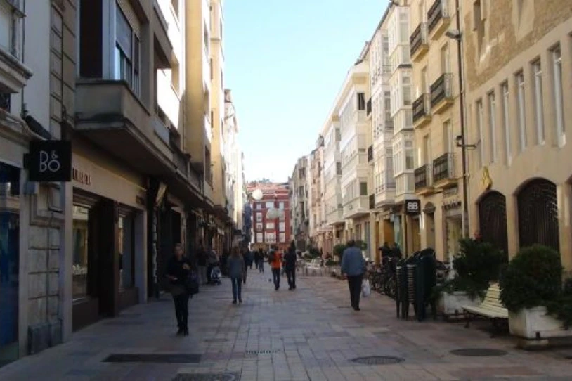 Gasteizen, hainbat emakume behartu dituzte prostituzioan aritzera