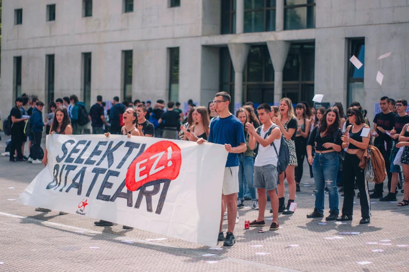 Selektibitateari eta Baxoari ezetz esango die IAk