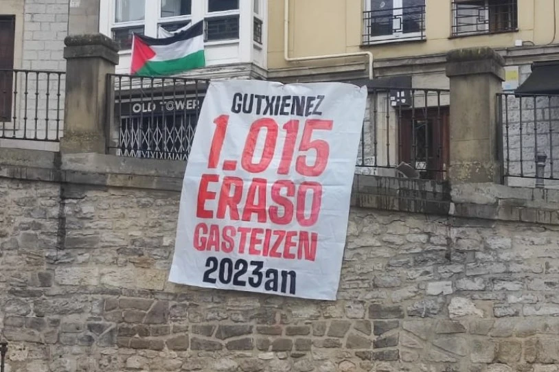 Hiru emakumeri eraso diete Gasteizen