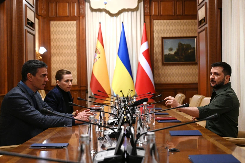 Gerrarako beste 1.000 milioi euro emango dizkio Ukrainari Espainiako Gobernuak