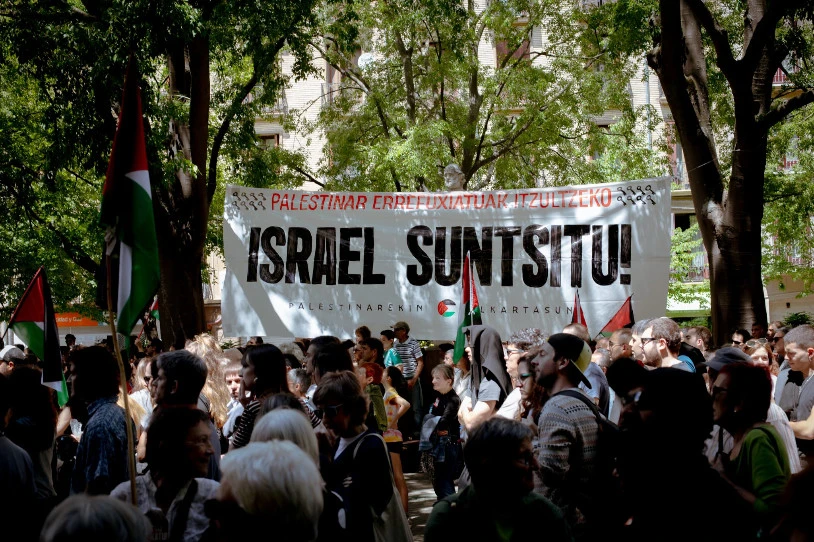 "Ez ditzagun palestinar herriari inposatu nahi zaizkion irtenbide faltsuak erosi"
